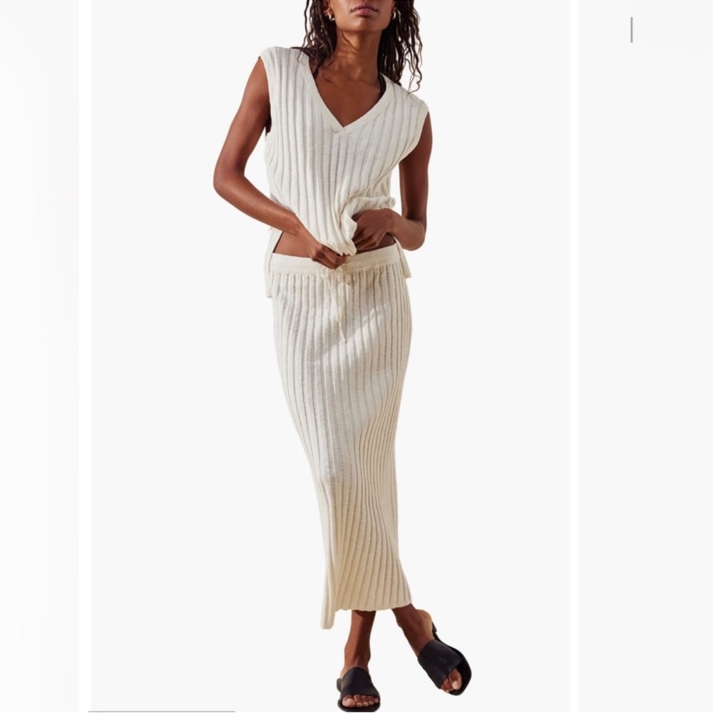 FREE PEOPLE BEACH Veda Cotton Blend
Sleeveless Sweater & Skirt Set